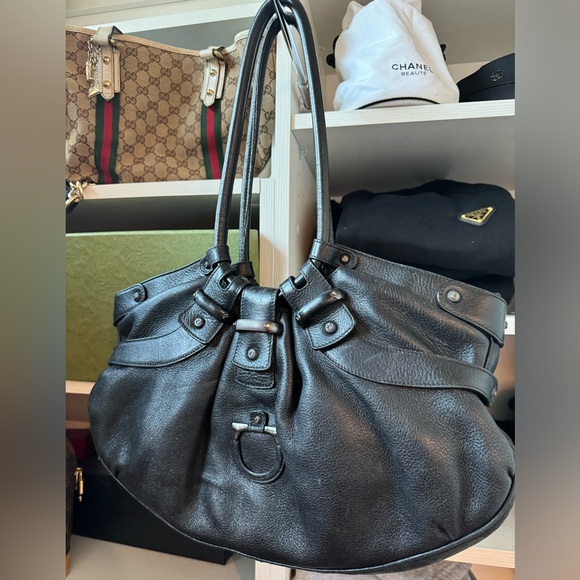 Authentic SALVATORE FERRAGAMO Moss pebbled leather Marisa Gancini black Bag - Picture 5 of 5